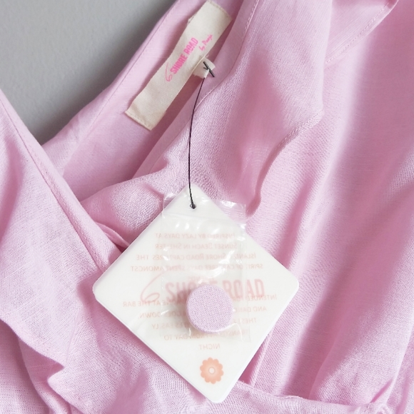 NWT 6 Shore Road Pink Dune Ruffled Romper - Picture 4 of 4